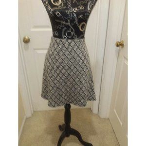 Margaret M Pull On Stretch Skirt